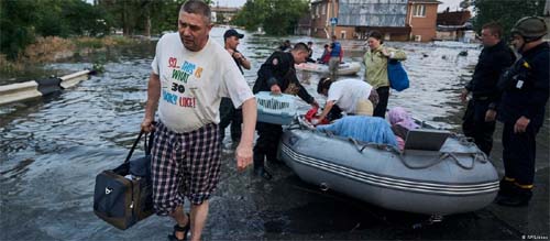 Os perigos da barragem destruída no sul da Ucrânia