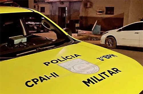 Homem é preso por invadir e tocar fogo na casa de inimigos por vingança
