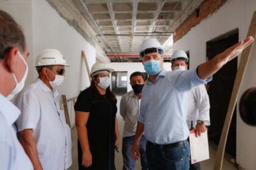 Hospital Regional do Alto Sertão será entregue na próxima semana, anuncia Renan Filho