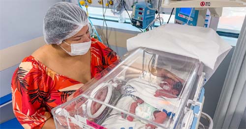 Hospital da Cidade Comemora Novembro Roxo Acolhendo Mães e Destacando Vitória de Bebês Prematuros