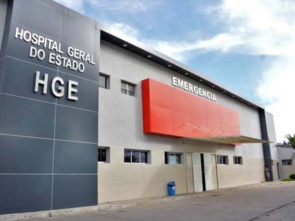 Família denuncia a polícia que mulher foi 'ensacada' viva dentro do HGE Redação