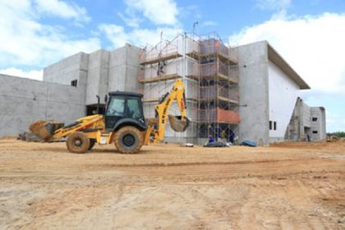 Com mais de 60% das obras concluídas, Hospital Regional do Norte gera empregos em Porto Calvo