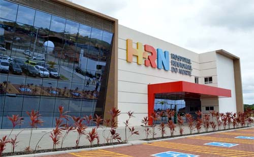 Samu atende vítimas de colisão entre carro e moto em São Luís do Quitunde