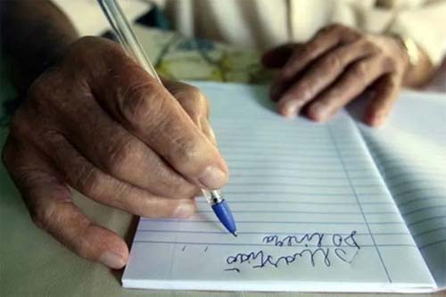 Alagoas tem 370 mil pessoas analfabetas, a 2ª maior taxa do país