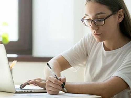 IEL/AL disponibiliza vagas de estágio para estudantes a partir de 16 anos