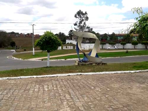 Jovem é procurado pela polícia após tentar matar o próprio irmão em Igreja Nova