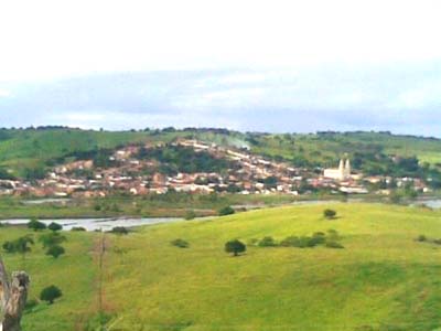 Homem é morto a tiros, pedradas e pauladas em Igreja Nova 