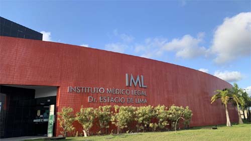 Motociclista é assassinado com nove tiros no Centro de Rio Largo