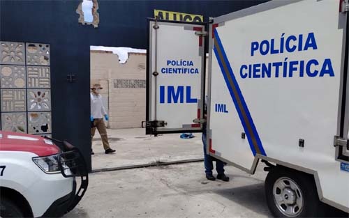 Corpo com marcas de sangue é encontrado em bar abandonado de Arapiraca