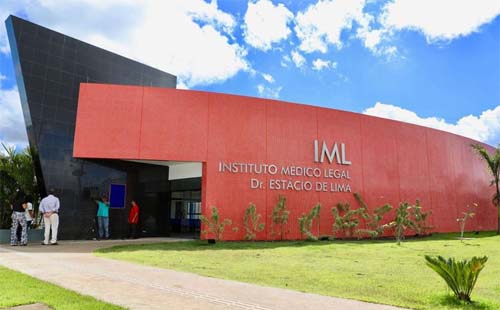 Bebê de dois anos morreu engasgado com leite materno, confirma IML