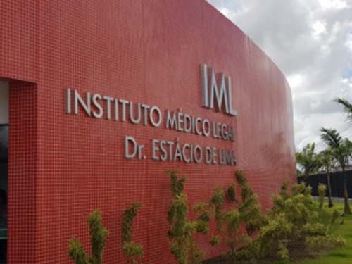 “Desejo poder sepultar meu filho com dignidade”, diz pai de adolescente à espera da liberação do corpo pelo IML