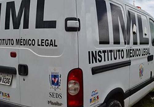 Corpo com 10 marcas de tiros é encontrado no Jardim Petropolis