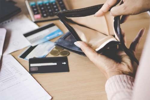 Mais de 40% da população em AL está inadimplente; especialistas falam sobre o assunto e dão dicas