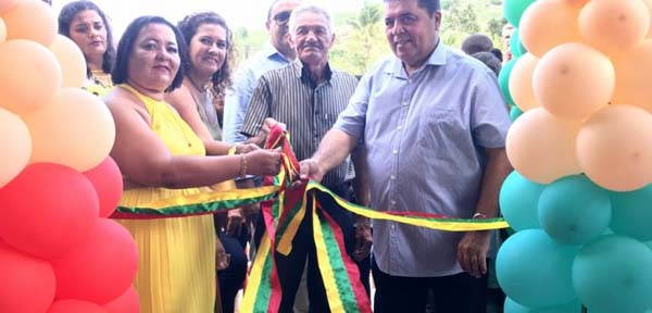 Com recursos dos precatórios, Prefeitura inaugura reforma de creche na Usina Agrisa em Joaquim Gomes