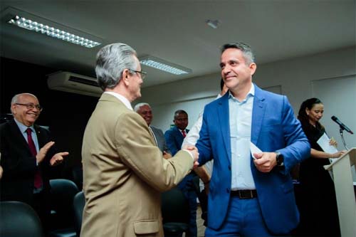 Governador de Alagoas inaugura nova infraestrutura na Justiça de Batalha em comemoração aos 78 anos da cidade