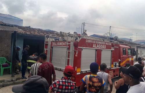 Casa pega fogo na parte alta de São Miguel dos Campos