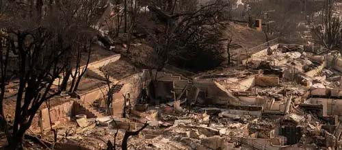 Incêndios em Los Angeles podem se tornar o desastre natural mais caro da história dos EUA