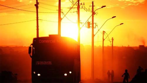 Onda de calor deixa pelo menos 90 mortos na Índia e no Paquistão