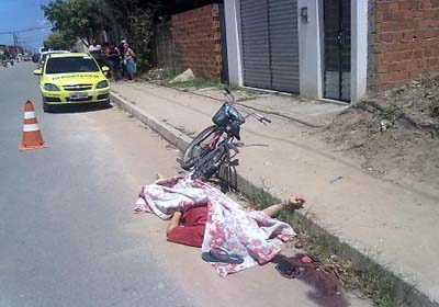 Homem é executado a tiros enquanto andava de bicicleta