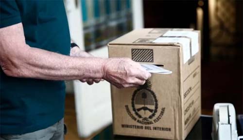 Rússia tenta interferir em eleições em pelo menos 11 países