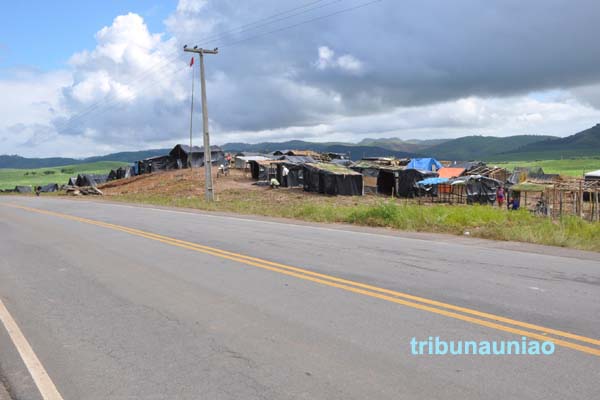 Ex-funcionários da Usina Lajinha e sem-terra invadiem propriedade Santo Antonio da Lavagem em União