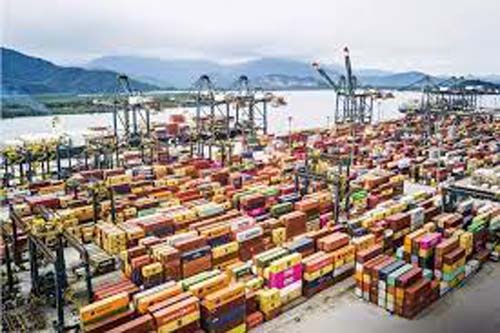 Pacto Mercosul-UE é muito mais vantajoso para o Brasil do que acordo com a China, afirma economista