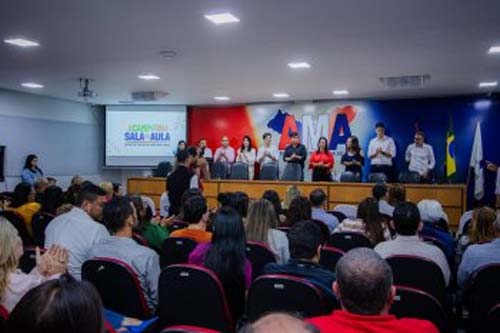 Secretaria de Educação assina a compra de merenda escolar de sete mil agricultores familiares