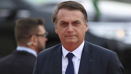 Bolsonaro elogia coordenador do Enem e critica doutrinação em escolas
