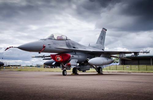 EUA mostram apoio para aliados enviarem caças F-16 à Ucrânia