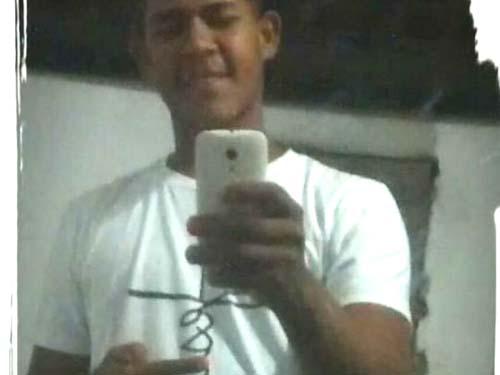 Jovem morre eletrocutado ao tentar ajudar vizinho na parte alta de Penedo
