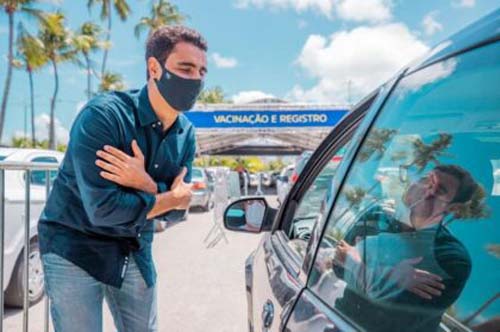 ‘Maceió está dando exemplo ao Brasil’, diz JHC sobre superação da média nacional e estadual de vacinação contra a Covid-19