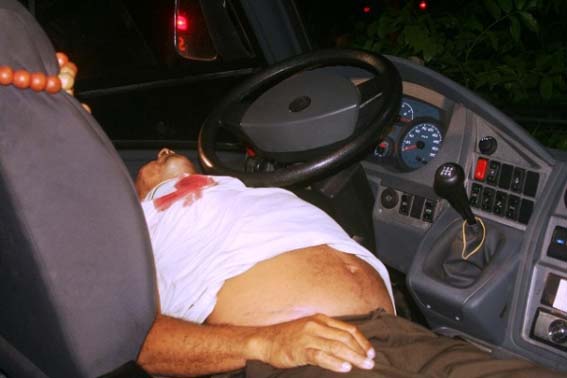 Motorista de transporte alternativo é morto durante assalto