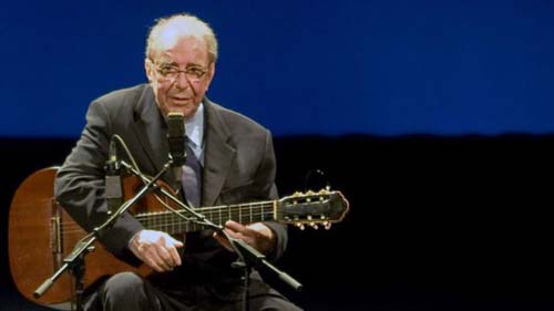 A vida de João Gilberto, símbolo da bossa nova e da consagração da música brasileira no mundo