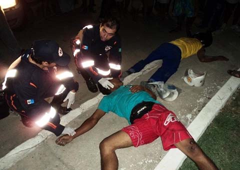 Acidente de moto mata homem e deixa outro ferido em Penedo 