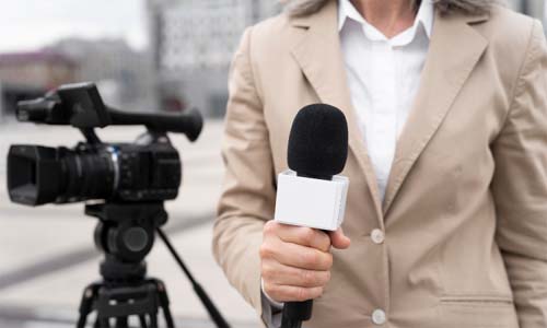 Mais de uma centena de entidades jornalísticas denunciam possível corte na duração de vistos para profissionais estrangeiros nos EUA