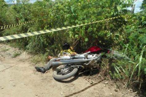 Mototaxista é assassinado a tiros