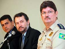 Polícia