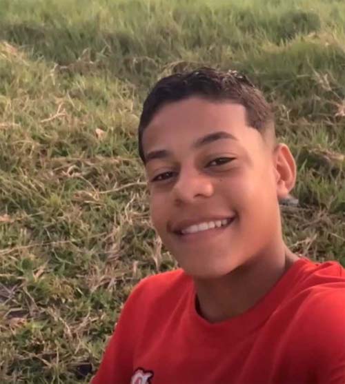 Jovem que estava em acidente com atleta do CSA morre no hospital