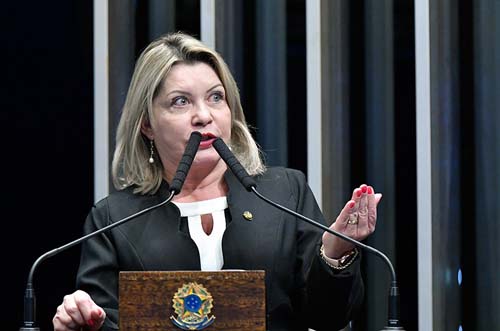 Analfabetismo é conveniente à classe política, critica Juíza Selma