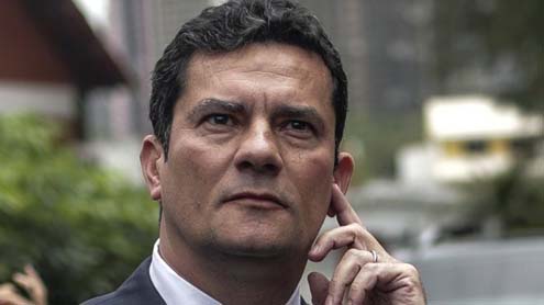 Moro põe em risco legitimidade da Lava Jato, diz professor de Oxford