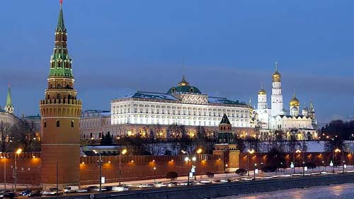 Ministro russo que dizia temer por sua segurança morre misteriosamente durante voo