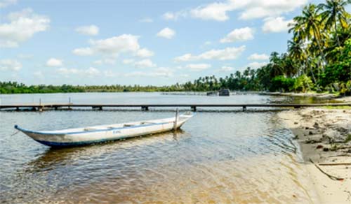 Polícia apreende mais de 1,5 kg de maconha e prende três em canoa no Vergel do Lago