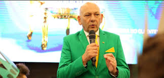 Amparada pela MP 936, Havan suspende contrato de trabalho de 11 mil funcionários