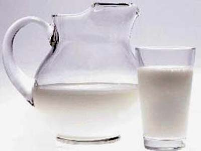 Mais da metade das brasileiras desconhecem necessidade diária de cálcio para prevenir osteoporose