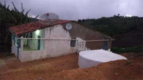 Polícia faz cerco em mata para capturar suspeito de matar namorada no Dia Internacional da Mulher