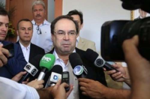 Aprovados em concurso público da Educação vão substituir monitores