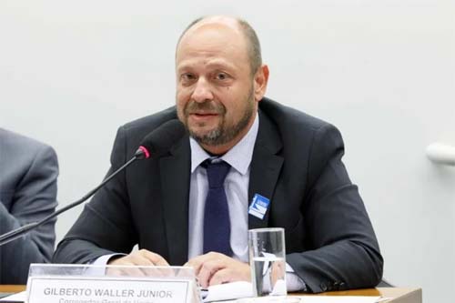 INSS fará devolução automática de descontos indevidos, diz presidente