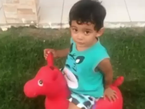 Mãe de menino morto em piscina no Francês está sendo vítima de preconceito, diz advogado