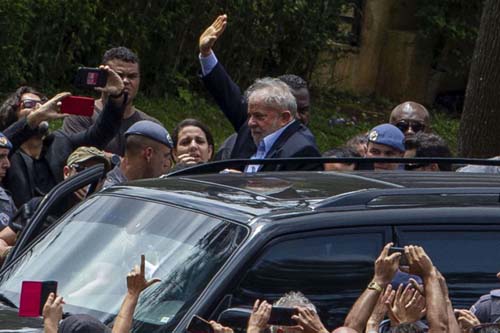 Lula pode deixar a prisão em Curitiba para regime domiciliar, diz jornal