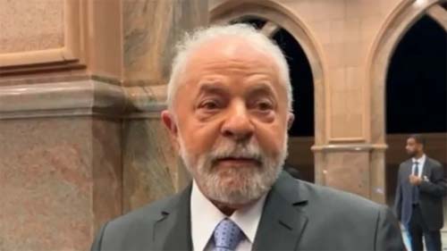 Lula deve passar por cirurgia, avalia equipe médica